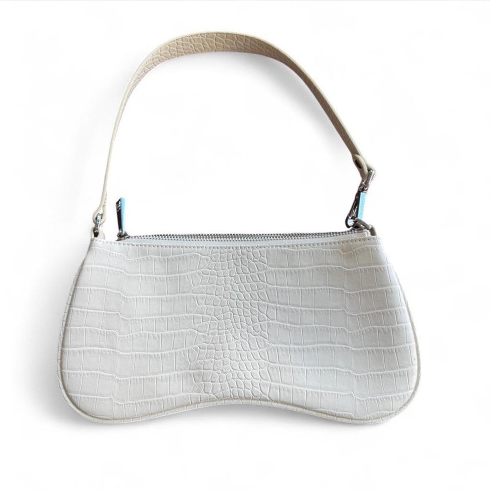 Elegant Cream JW PEI White Faux Leather Women’s Shoulder Bag